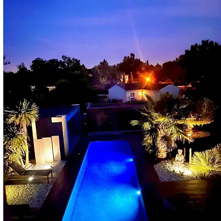 בית אירוח Du *