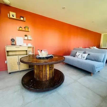 Du בית אירוח Arsac